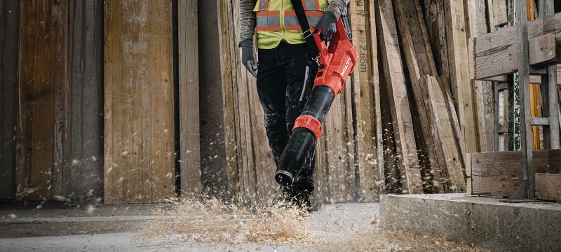 NBL 6-22 Soprador a bateria Potente soprador de estaleiros de obras para limpar resíduos/detritos e preparar superfícies de trabalho (plataforma de baterias Nuron) Aplicações 1